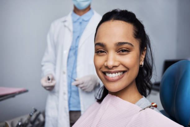 Best Veneers and Lumineers  in Brownfields, LA